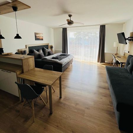 Lipno Beach Apartment Lipno nad Vltavou Eksteriør billede